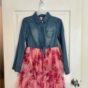 Cute spring time dress! Size 10